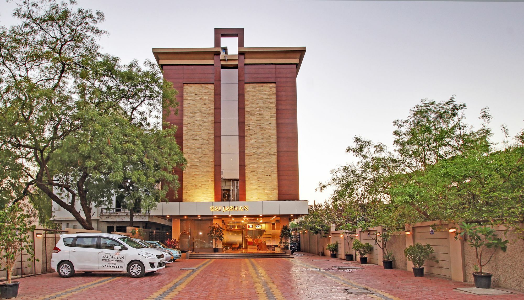 Hotel Sai Jashan Shirdi Exterior photo
